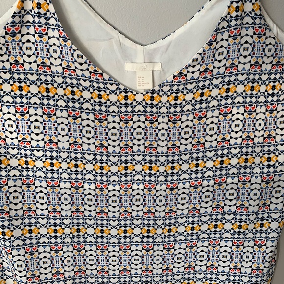 H&M Tank Top - Picture 2 of 6